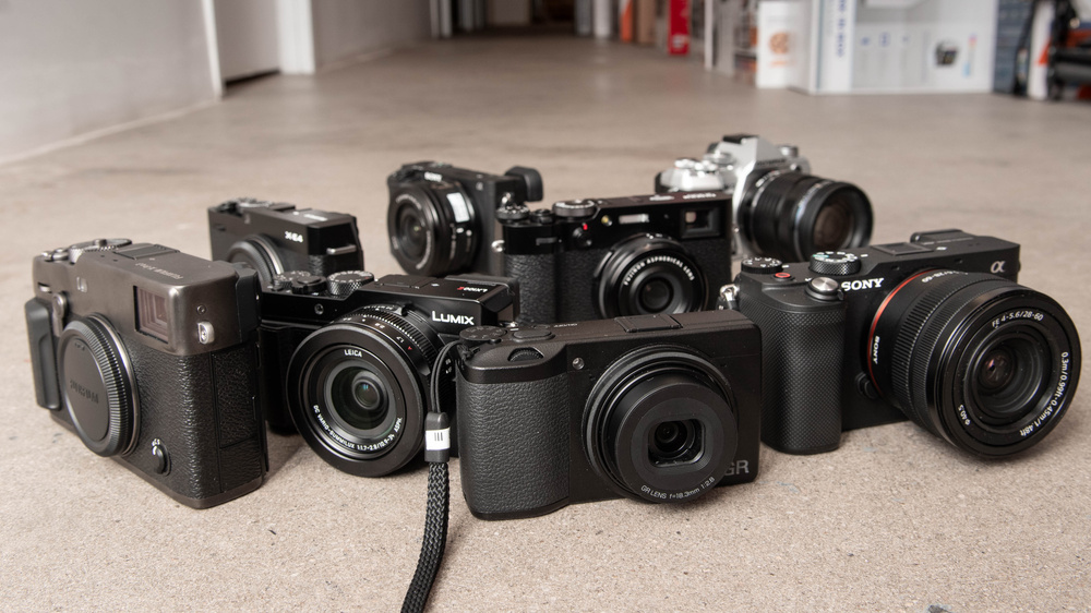 The 5 Best Cameras For Street Photography Of 2022 [Buyer’s Guide]