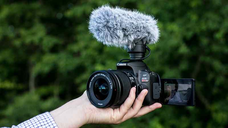 The 6 Best Cameras For YouTube Of 2022 [Buyer’s Guide]