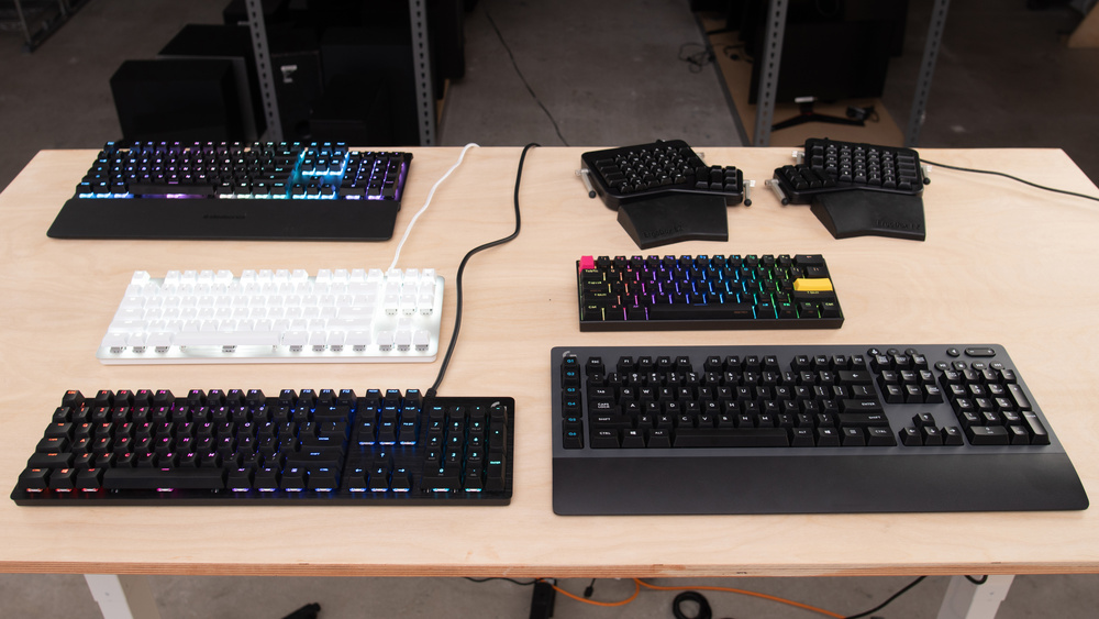 The 6 Best Gaming Keyboards Under $100 Of 2022 [Buyer’s Guide]