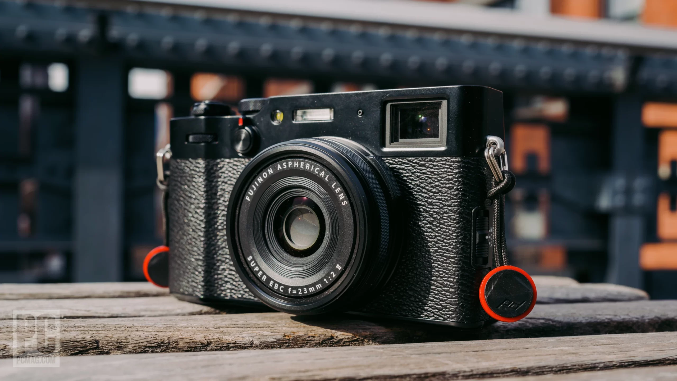 The 6 Best Point-And-Shoot Cameras - 19 Tested Of 2022 [Buyer’s Guide]