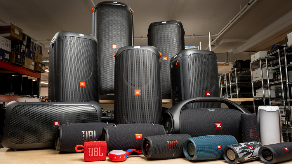 The Best JBL Speakers of (Summer) 2022: Buying Guide