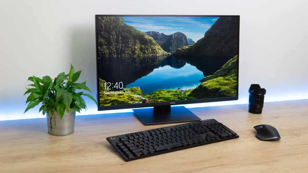 Dell P2720D Review