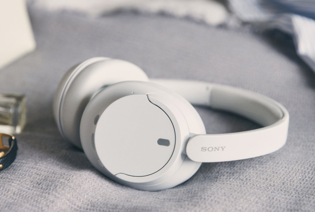 Sony WH-CH720N Review