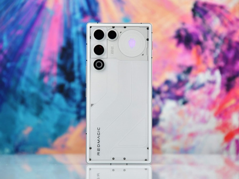 Cameras, durability and software: RedMagic 11 Air vs Galaxy S25 Ultra