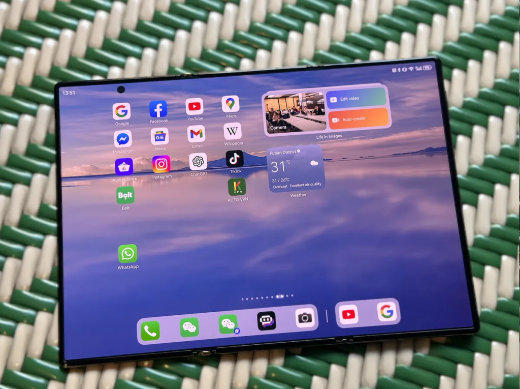 Performance, battery and charging: Galaxy Z TriFold vs Huawei Mate XT Ultimate