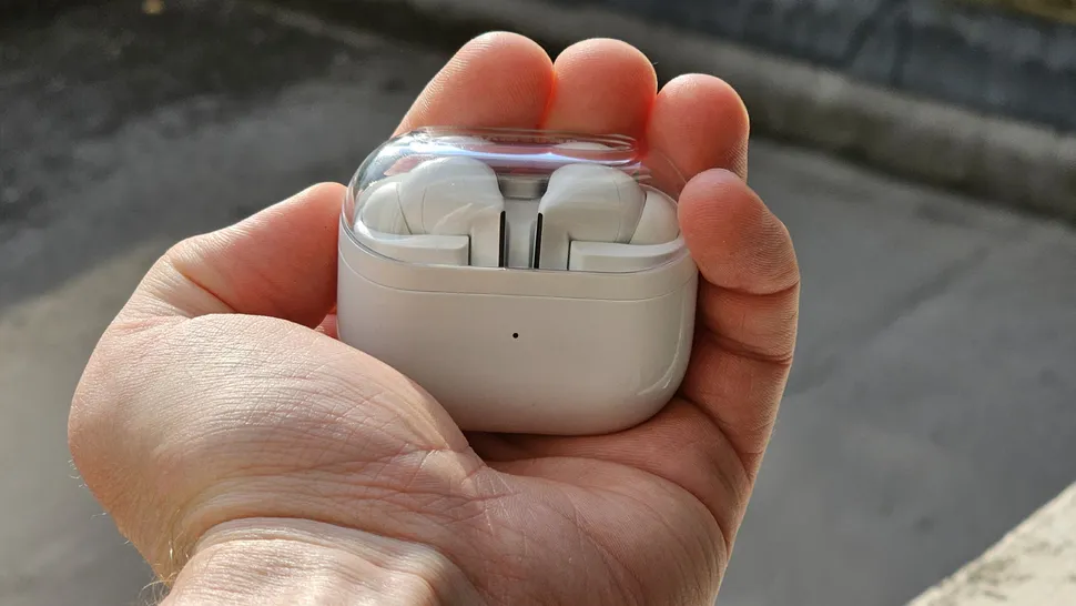 Price & value: Sony WF-1000XM6 vs Galaxy Buds 3 Pro