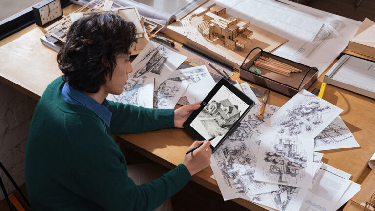 Battery life & charging: TCL Note A1 NXTPAPER