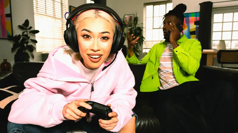 Mic & voice chat quality: JBL Quantum 950X