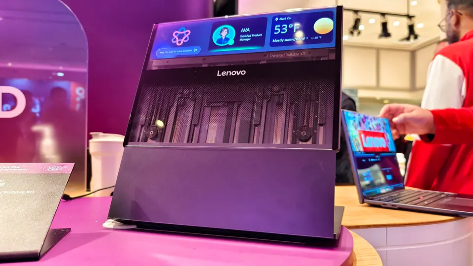 Display quality: Lenovo ThinkPad Rollable XD 