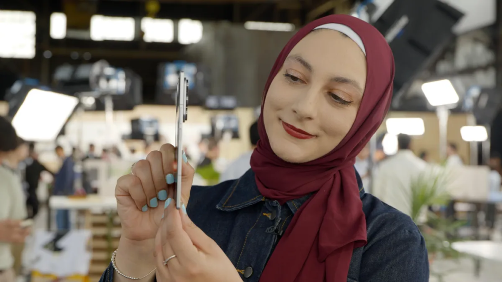 Connectivity: Galaxy Z TriFold vs Galaxy Z Fold 7