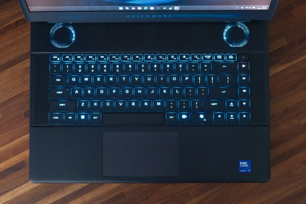 Design, keyboard and daily comfort: Alienware 16 Area-51 (2026)
