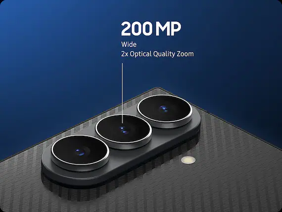 Cameras, durability and price: Galaxy Z TriFold vs Huawei Mate XT Ultimate