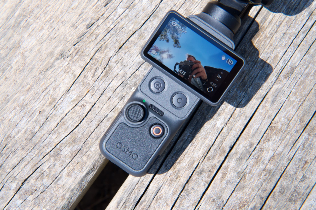 DJI Osmo Pocket 4 vs DJI Osmo Pocket 3 Low-Light Performance