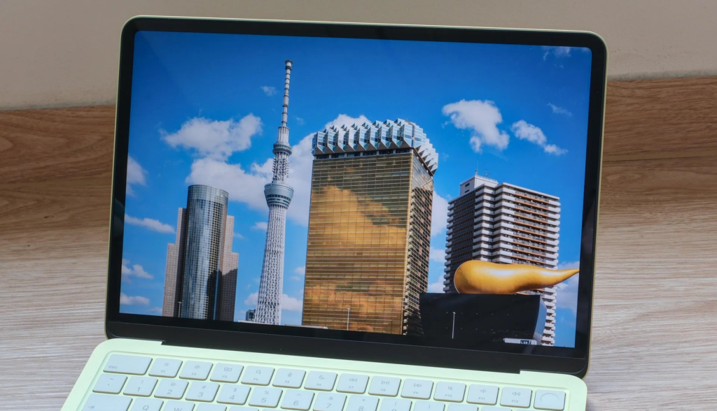 MacBook Neo Performance