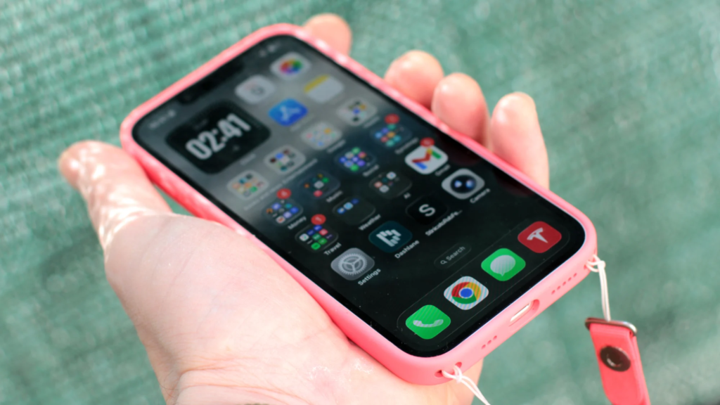 iPhone 17e Software & Ecosystem