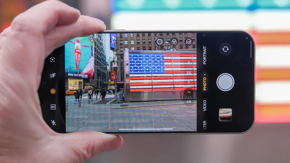OnePlus 15 Cameras, Mic & Speakers