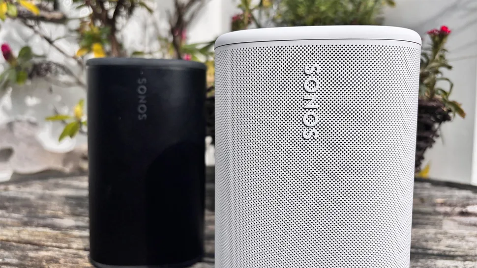 Sonos Play vs Apple HomePod 2 Connectivity & Controls