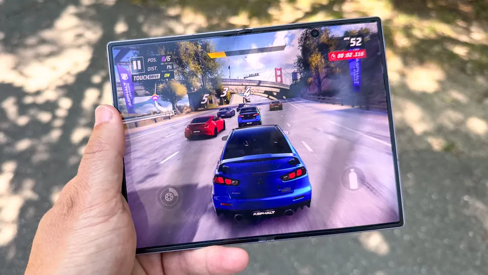 Samsung Galaxy Z Fold 8 Performance