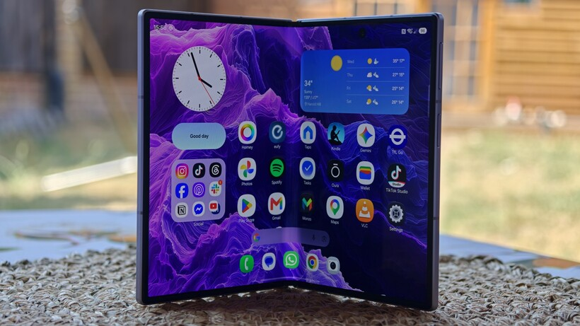 Samsung Galaxy Z Fold 8 Software & Ecosystem