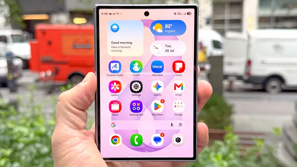 Samsung Galaxy Z Fold 8 Design & Build Quality